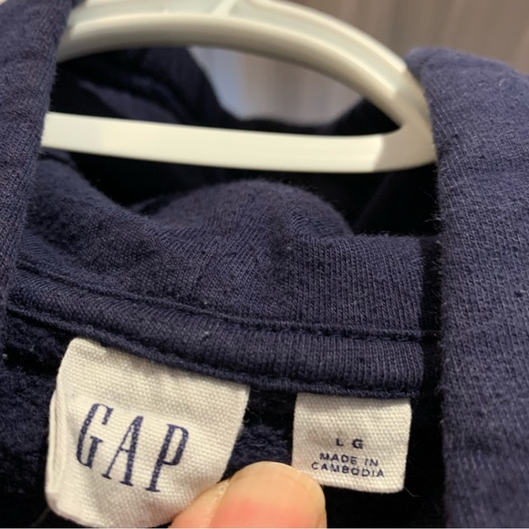 GAP women’s dark blue hoodie with kangaroo pocket (Large) - Picture 4 of 5